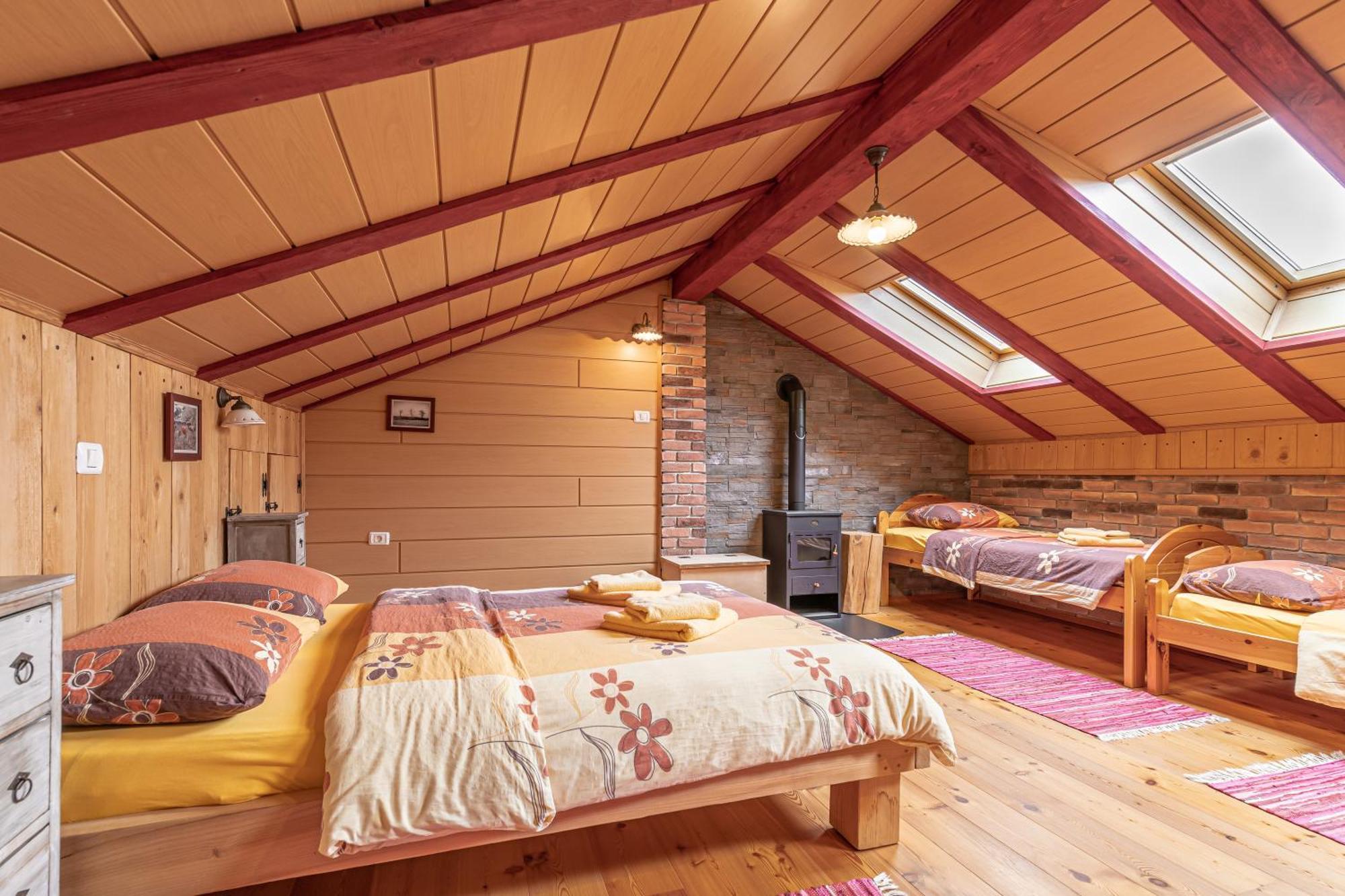 House Na Meji With Sauna - Happy Rentals Pivka Extérieur photo